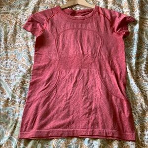 Lululemon run swiftly tee